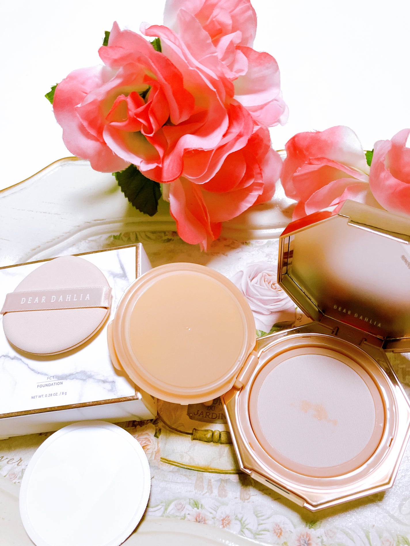 スキンパラダイス ブルーミング クッションファンデーション/DEAR DAHLIA/クッションファンデーションを使ったクチコミ(3枚目)