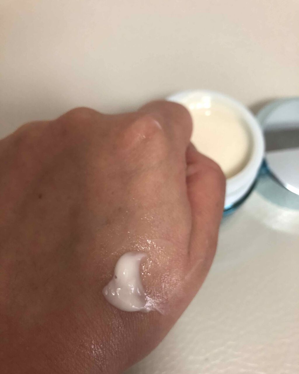 インターリンク セラム うるおって柔らかな肌へ/SOFINA iP/美容液を使ったクチコミ(6枚目)