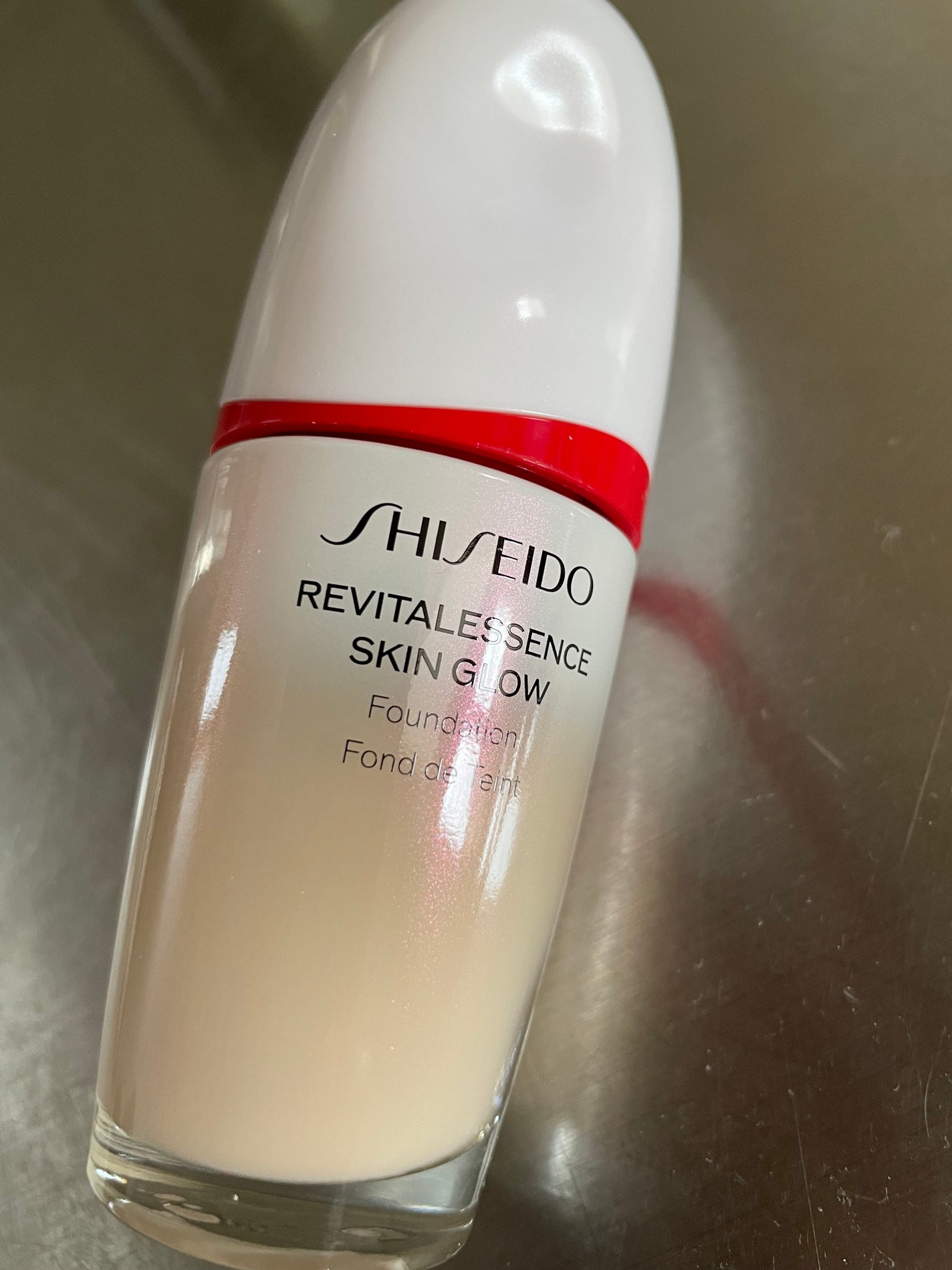 エッセンス スキングロウ ファンデーション/SHISEIDO/リキッドファンデーションを使ったクチコミ(1枚目)