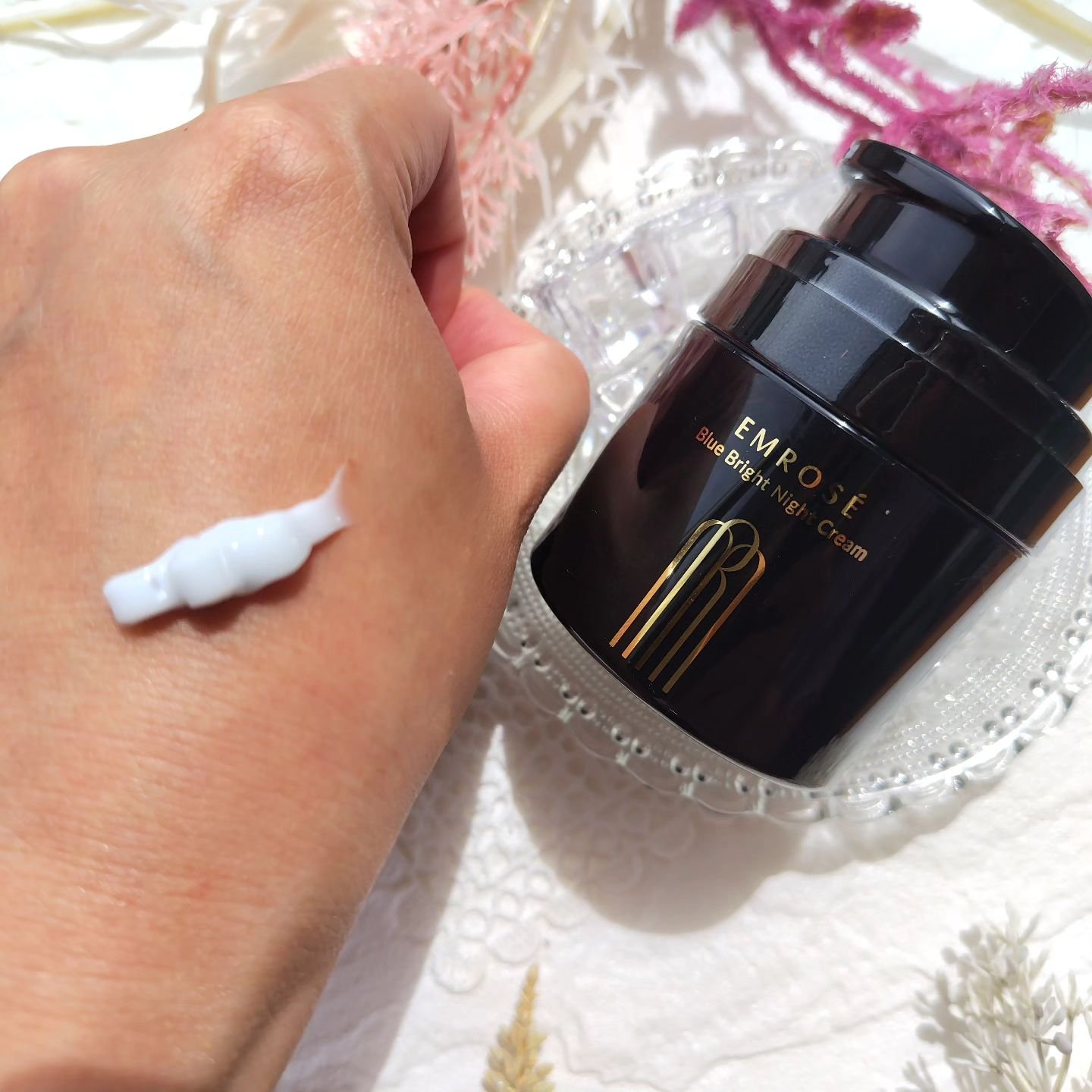 ブルーブライトナイトクリーム/EMROSÉ/フェイスクリームを使ったクチコミ（2枚目）