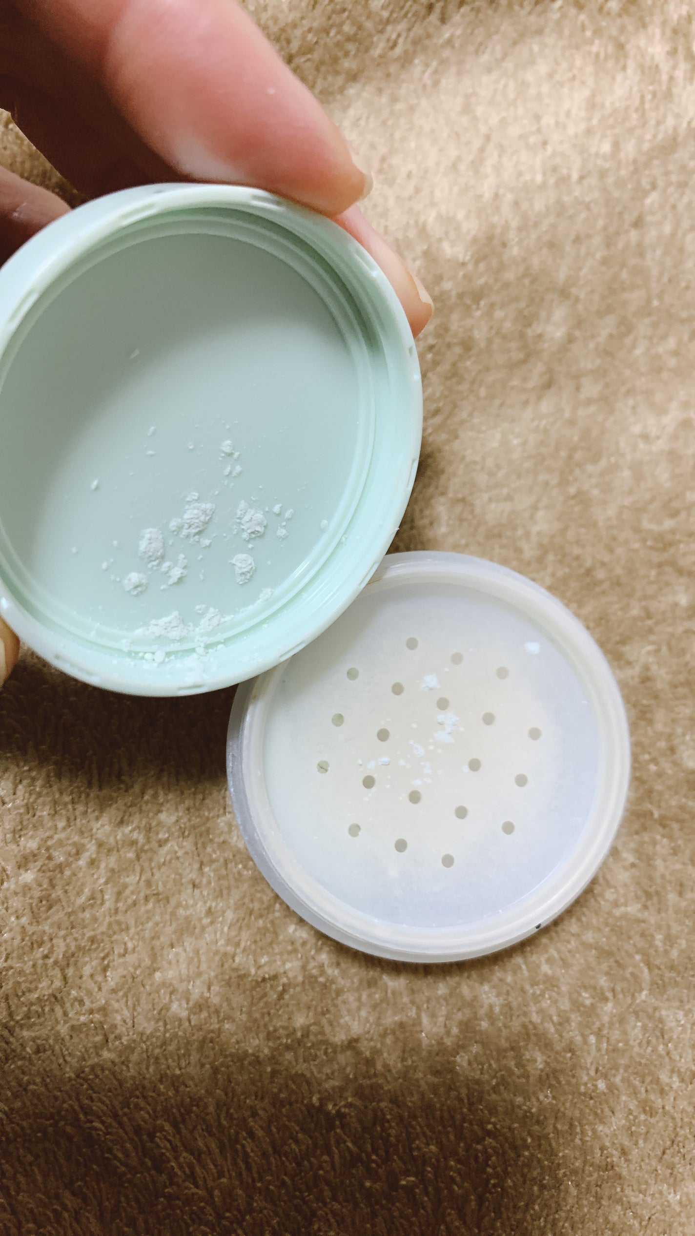 オイルブロックミネラルパウダー/キャンメイク/ルースパウダーを使ったクチコミ(2枚目)