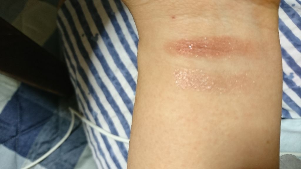 シャドーカスタマイズ/MAJOLICA MAJORCA/単色アイシャドウを使ったクチコミ(2枚目)