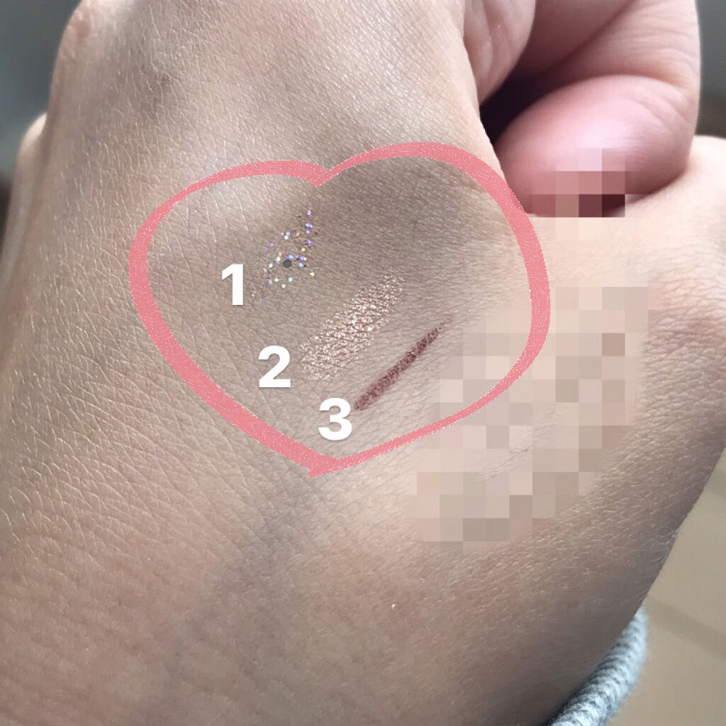 トゥインクル グリッター/innisfree/リキッドアイライナーを使ったクチコミ（1枚目）