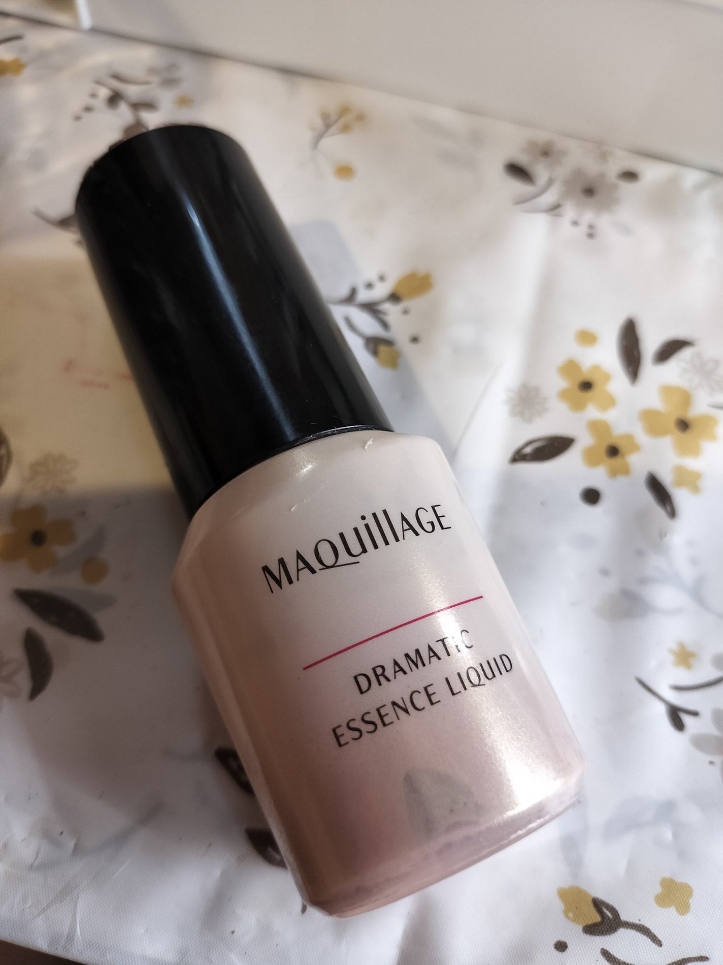 ドラマティックエッセンスリキッド/マキアージュ/リキッドファンデーションを使ったクチコミ(1枚目)