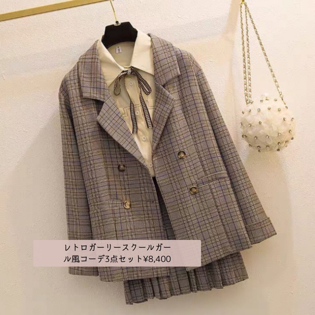 ばいきんまん@フォロバ on LIPS 「初めまして!初投稿です!今日はレトロガーリーなコーデ4選ご紹介..」(3枚目)