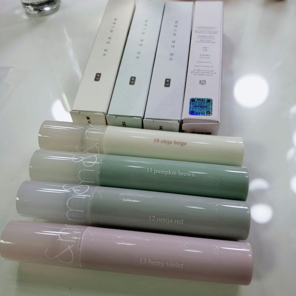 グラスティングウォーターティント/rom&nd/リップティントを使ったクチコミ（2枚目）