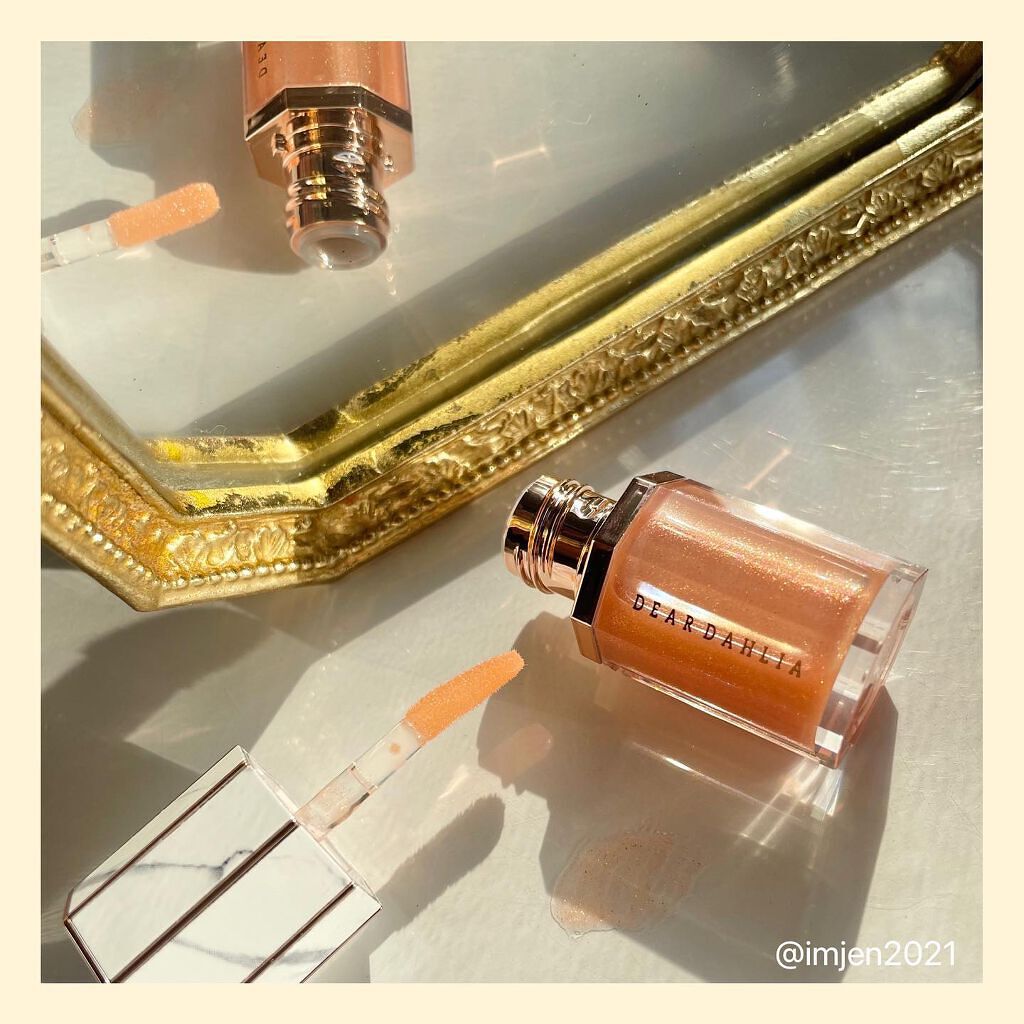 パラダイスオーロラシャインリップトリートメント/DEAR DAHLIA/リップグロスを使ったクチコミ(1枚目)