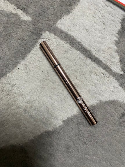 カラーミーツ アイライナー 05 オリーブカーキ/リリーフルール/リキッドアイライナーの画像