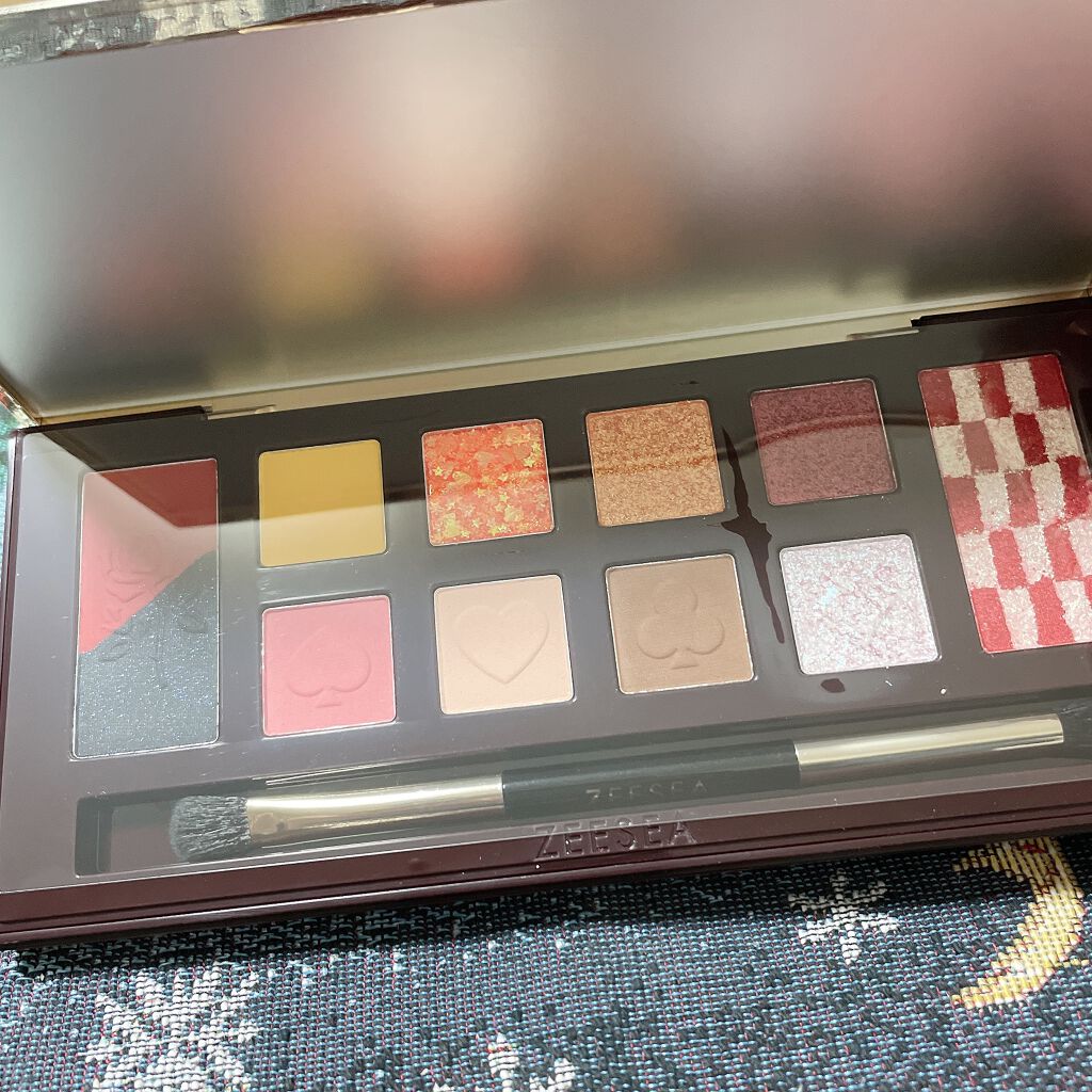 アリスドリームランドシリーズ 12色アイシャドウパレット(ZEESEA×大英博物館)/ZEESEA/アイシャドウパレットを使ったクチコミ(2枚目)