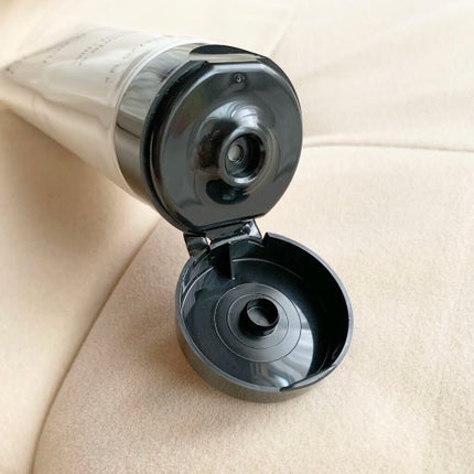 john masters organics R&Aヘアマスクのクチコミ「パサ髪が気になって
ラインで購入したジョンマスター
少量を毛先などに
な.....」(3枚目)