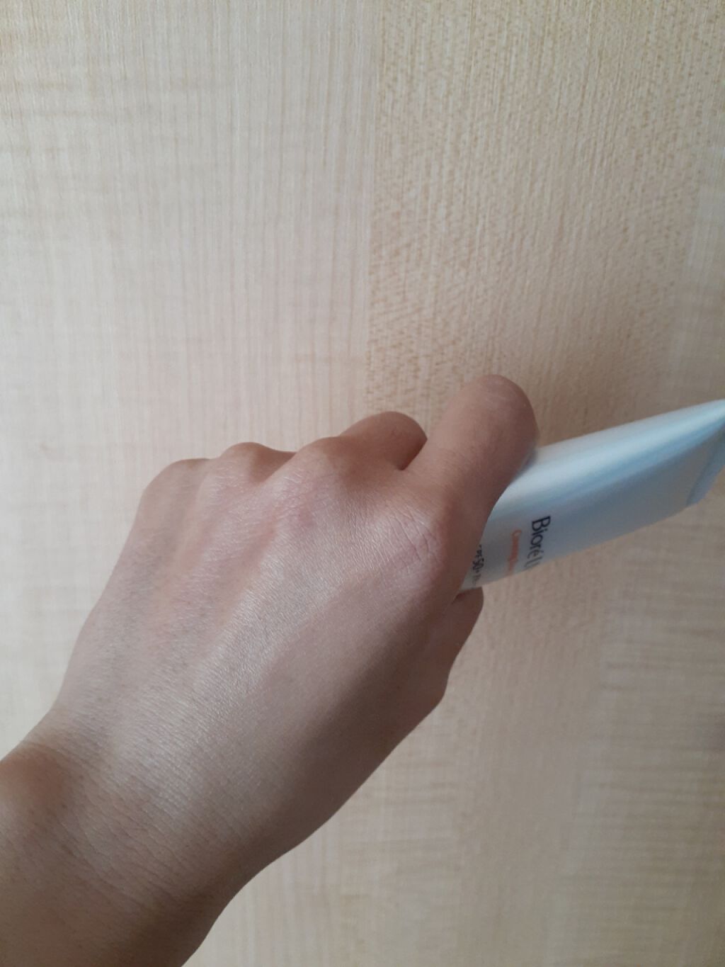 ビオレUV SPF50+の化粧下地UV シミ・毛穴カバータイプ/ビオレ/化粧下地を使ったクチコミ(3枚目)