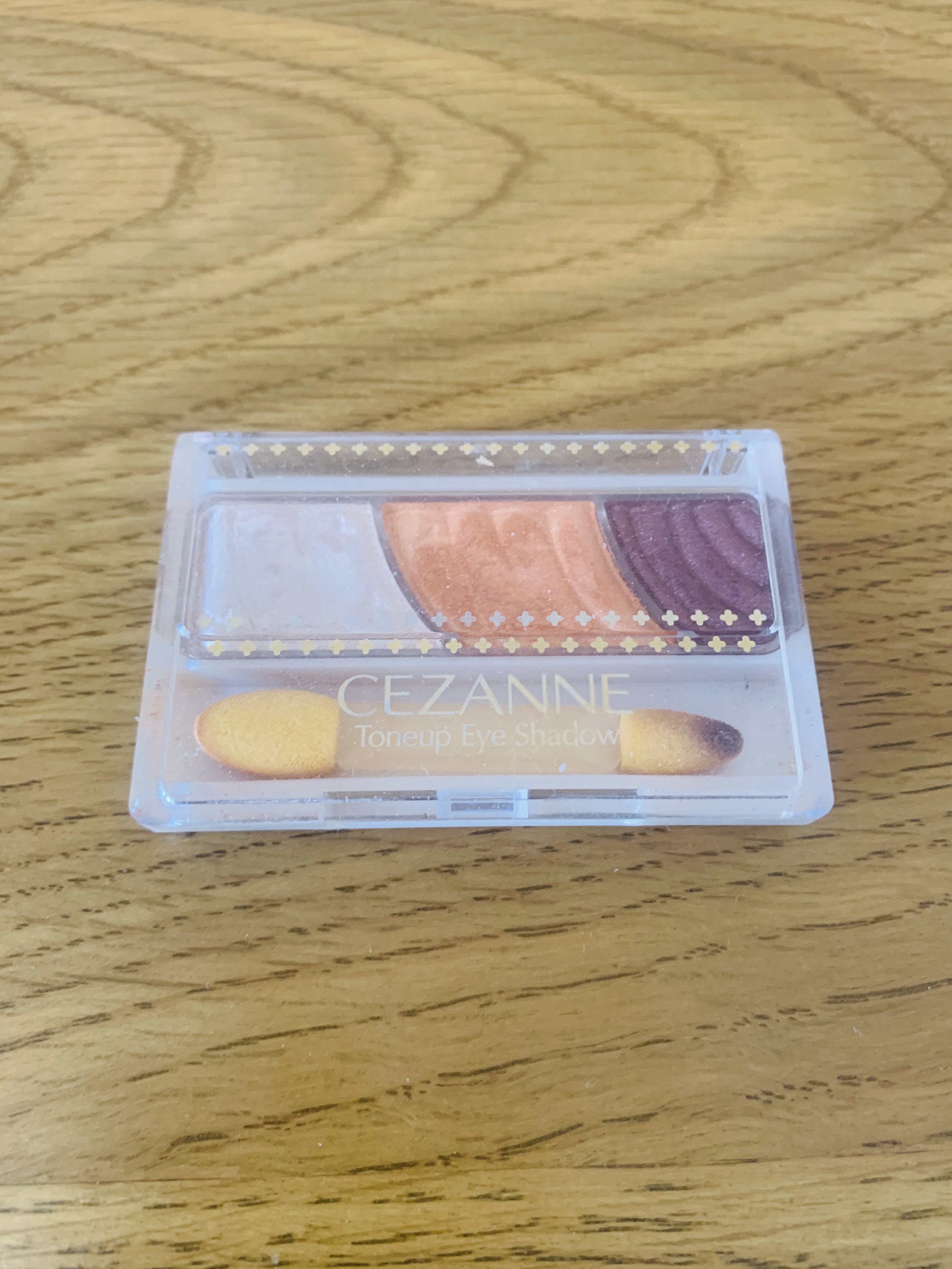 トーンアップアイシャドウ/CEZANNE/アイシャドウパレットを使ったクチコミ（1枚目）