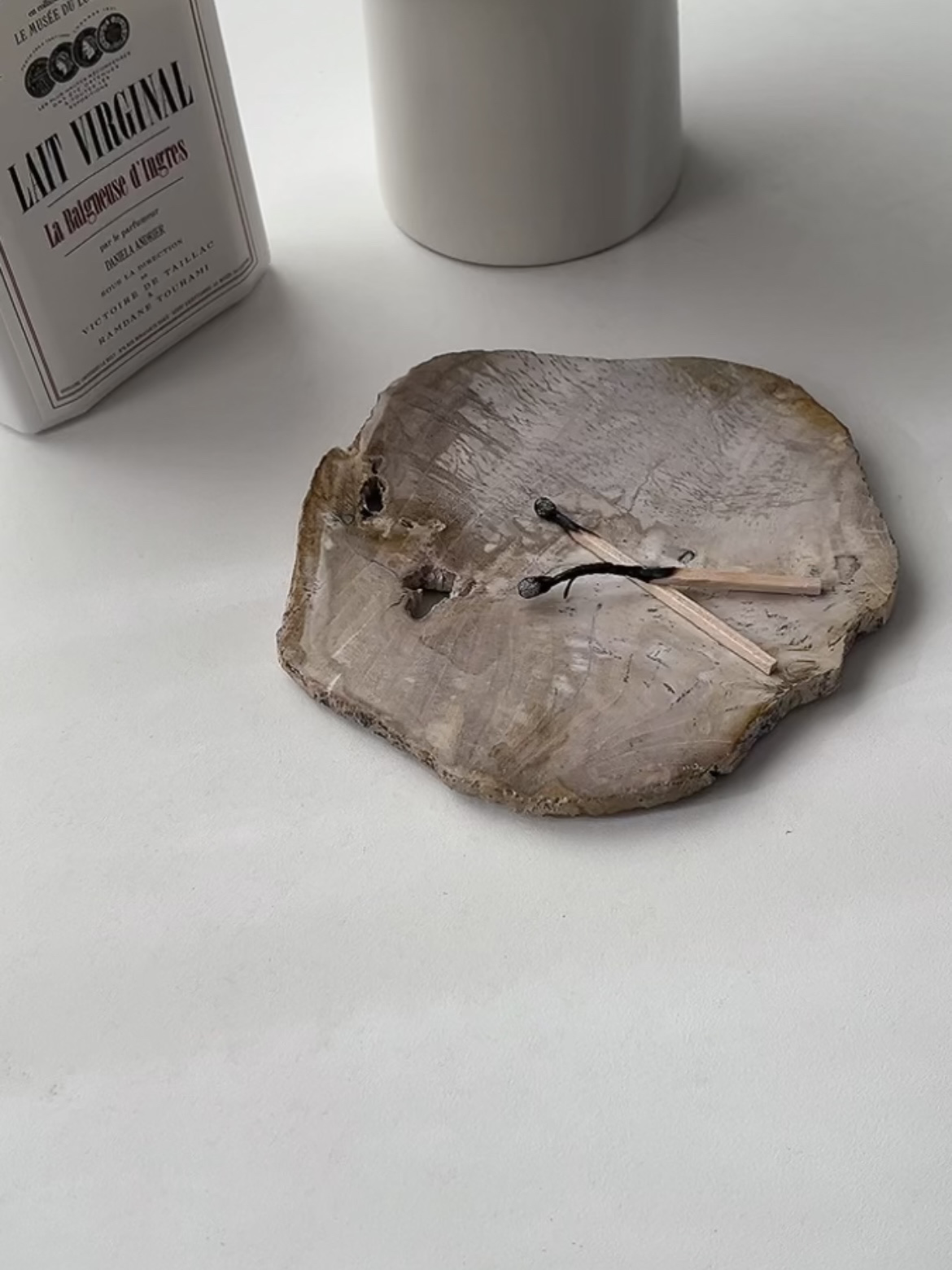 アリュメット・パルフュメ　カンパーニュ・ディタリー/オフィシーヌ・ユニヴェルセル・ビュリー/その他を使ったクチコミ（3枚目）