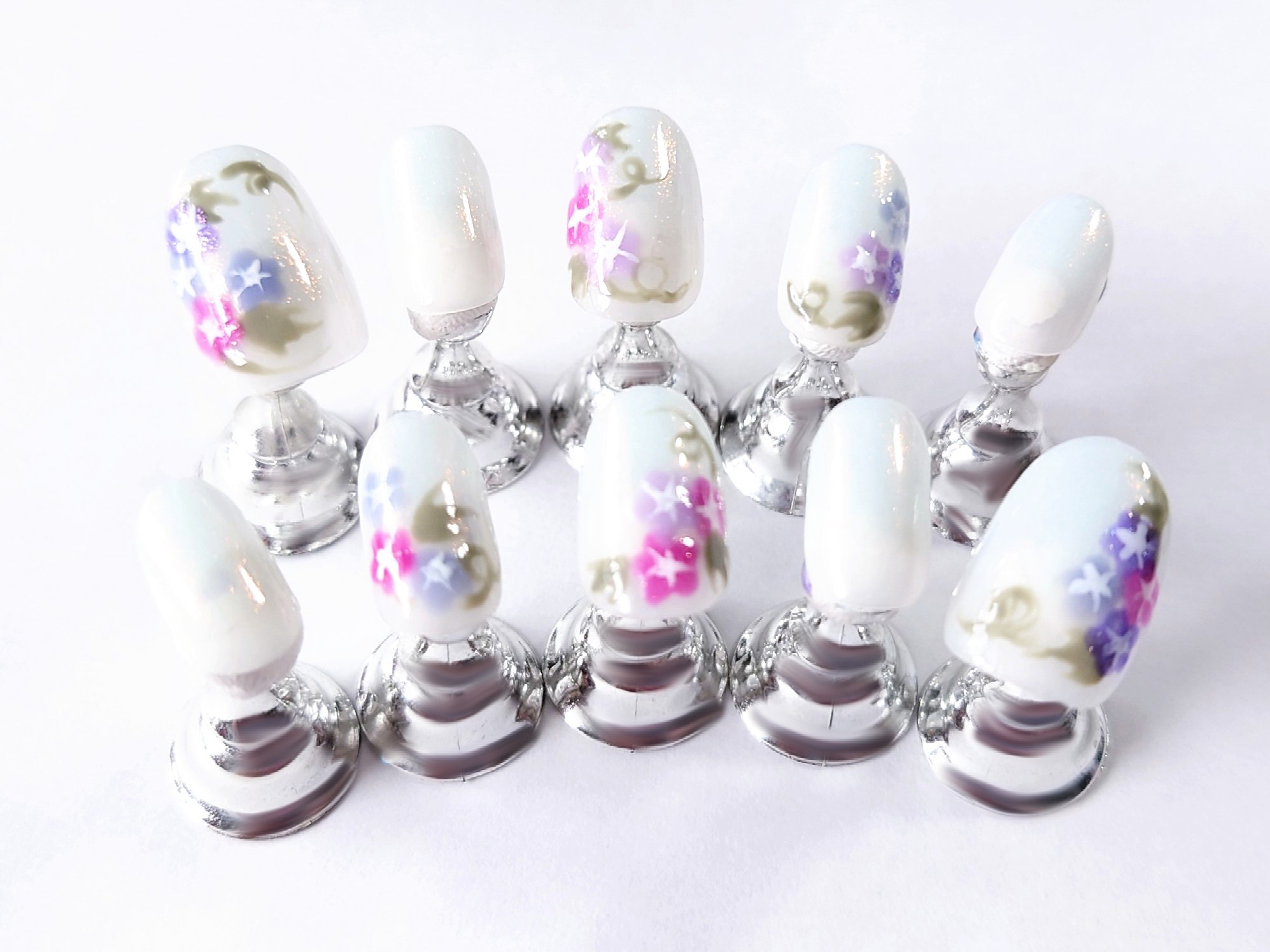 カラフルネイルズ/キャンメイク/マニキュアを使ったクチコミ（1枚目）