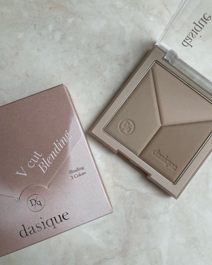 Vカットブレンディングシェーディング/dasique/シェーディングを使ったクチコミ(5枚目)