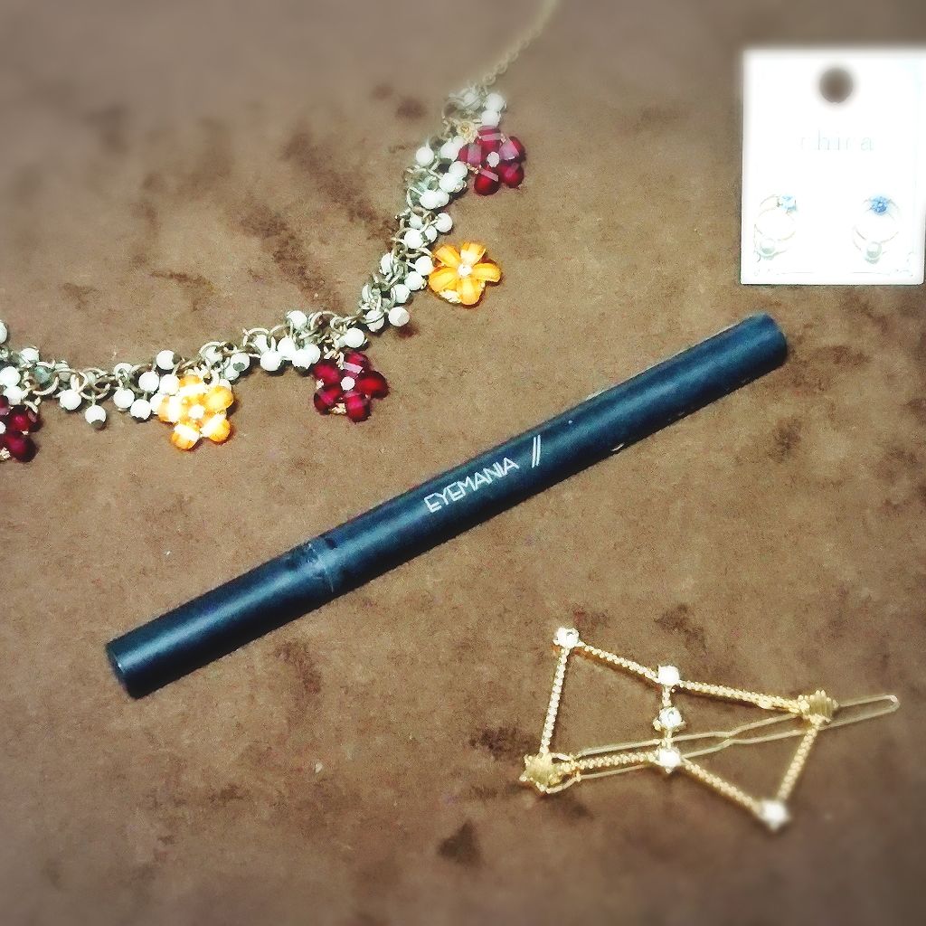 アイライナー/EYEMANIA/リキッドアイライナーを使ったクチコミ(1枚目)