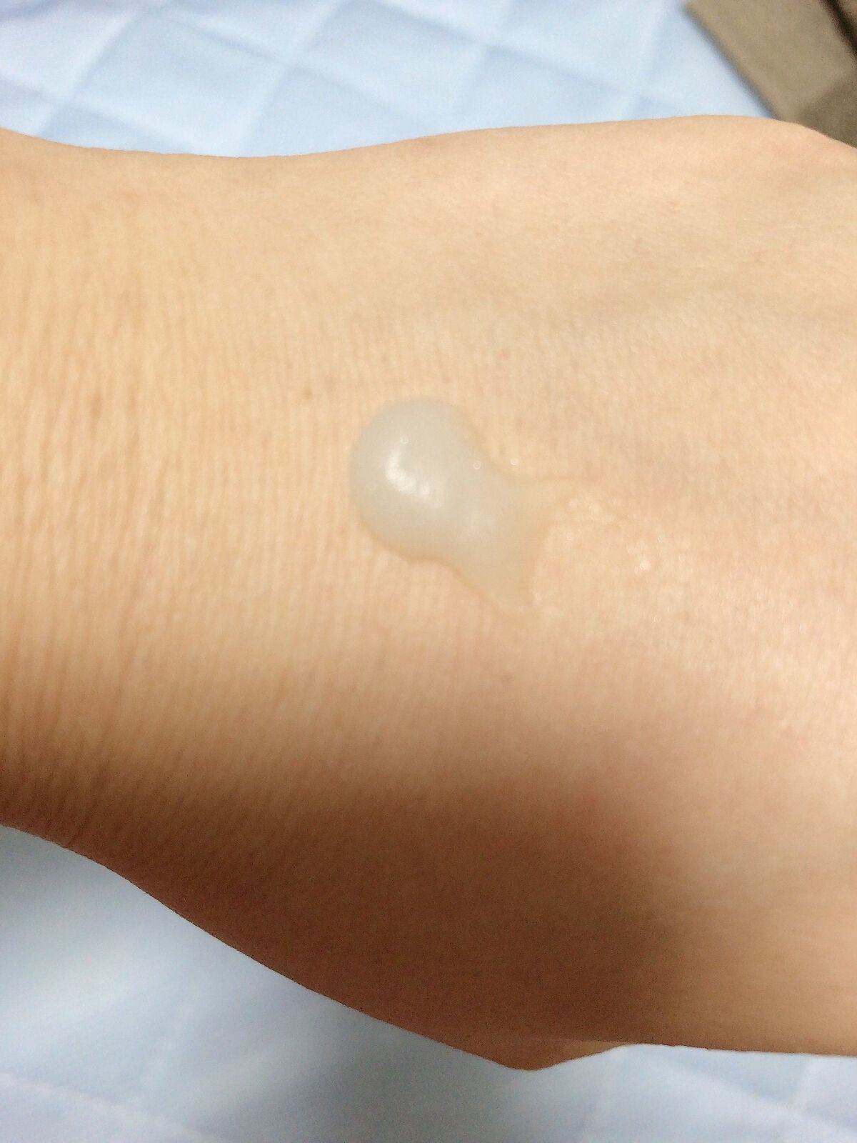 ヴァーベナ フローズンハンドクリーム/L'OCCITANE/ハンドクリームを使ったクチコミ(2枚目)