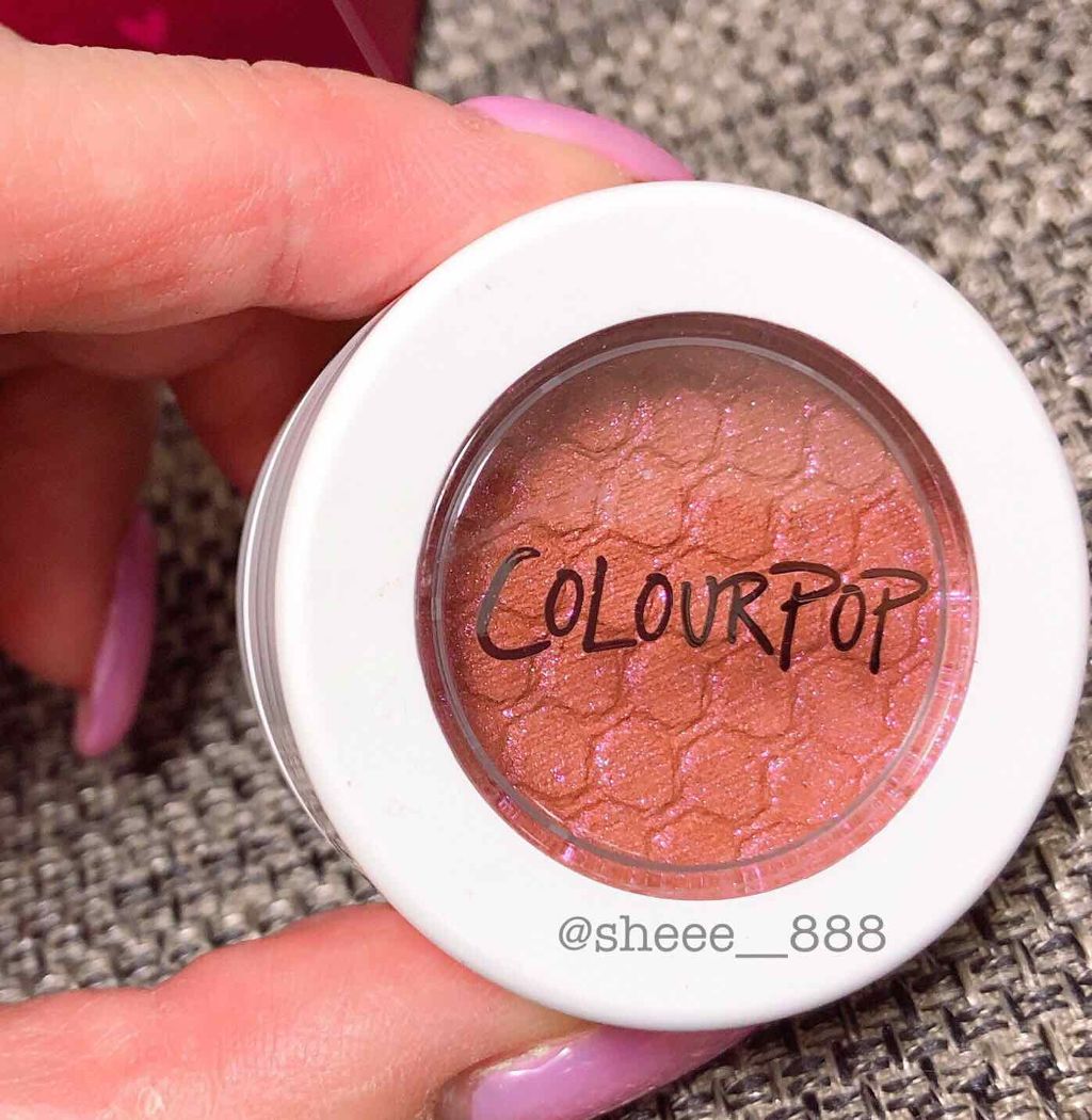 Super Shock Shadow/ColourPop/単色アイシャドウを使ったクチコミ（1枚目）