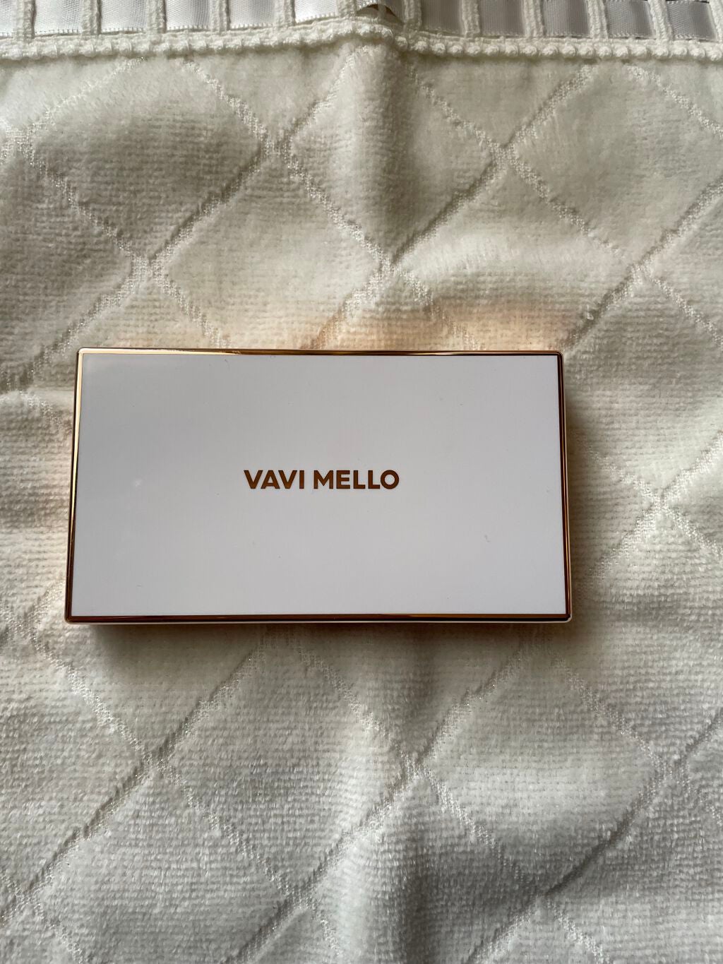 サリー on LIPS 「VAVIMELLOバレンタインボックスミニブラウン1980円..」(1枚目)