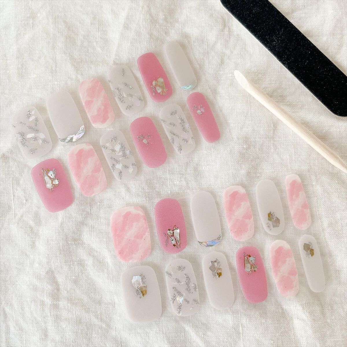 リアルジェルネイルシール マーブルモーメント/BEAUTY AVENUE/ネイルシールを使ったクチコミ（3枚目）