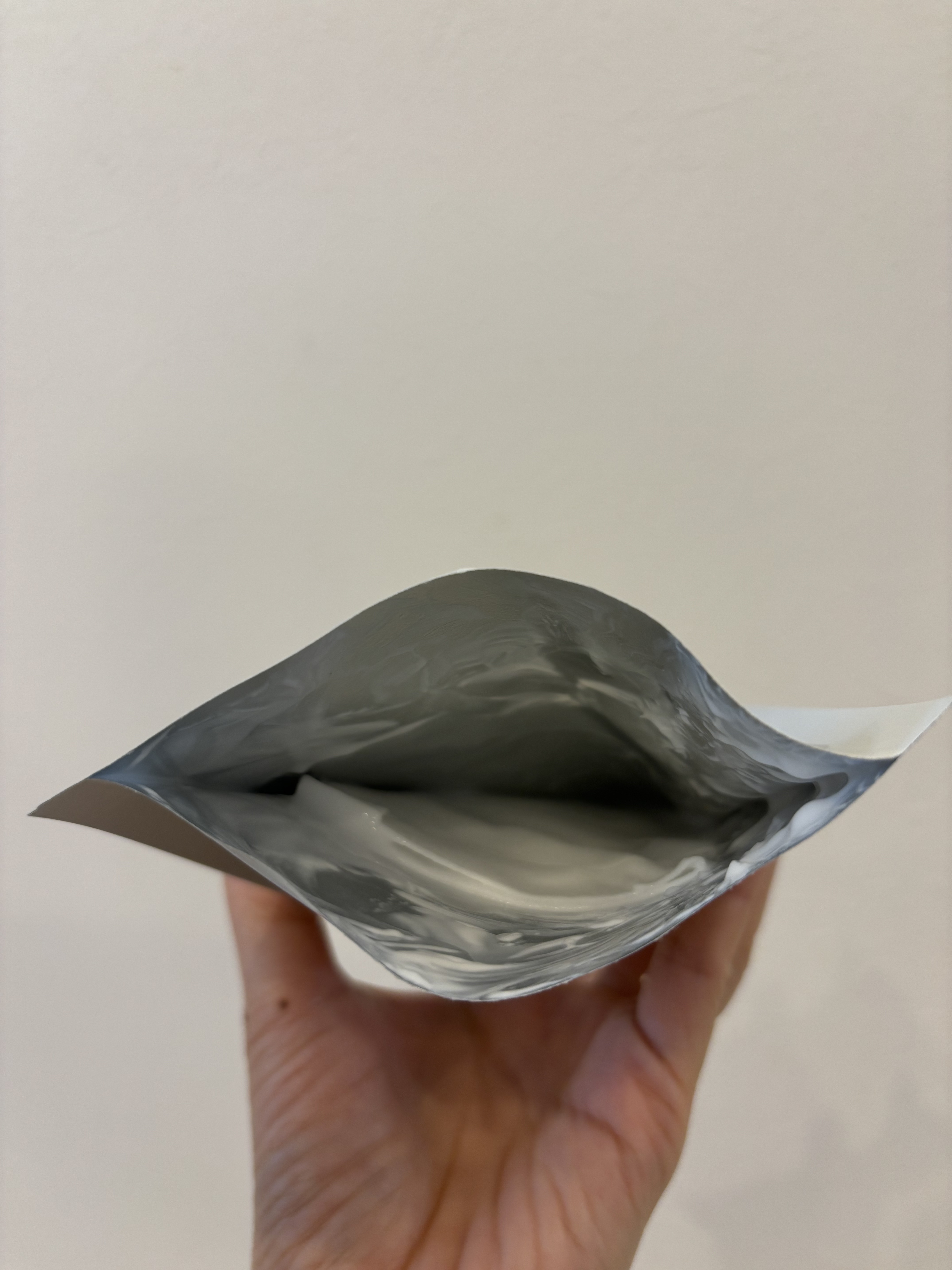 Anua ドクダミクリームマスクナイトソリューションのクチコミ「⚪️Anua ドクダミクリームマスク
　ナイトソリューション

メガ割購入品!🤍

アヌアのシ.....」（3枚目）