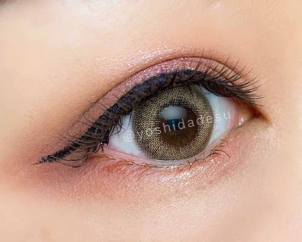 バレンタインボックス3ローズモーメント/VAVI MELLO/アイシャドウパレットを使ったクチコミ（1枚目）