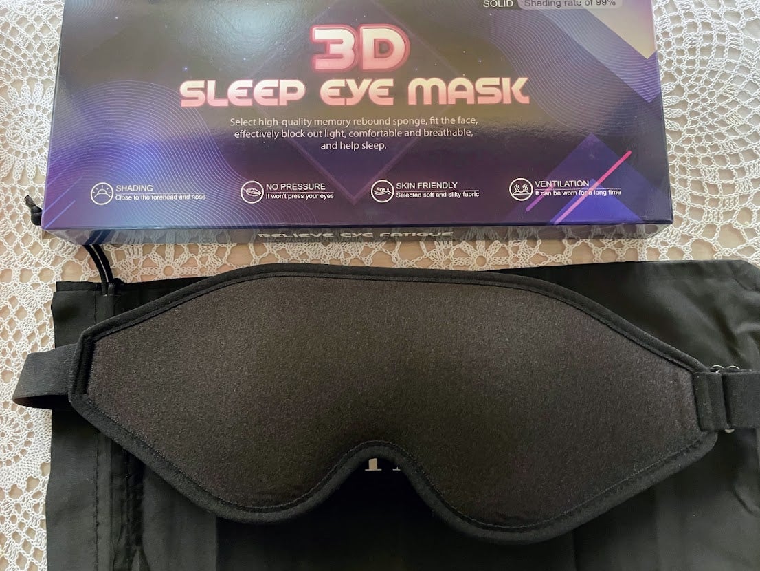 みゅう on LIPS 「新聞読んでいたらアイマスクでよく眠れるようになったって人がいた..」(2枚目)