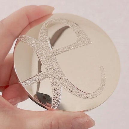 ラ プードル オートニュアンス/Elégance/プレストパウダーを使ったクチコミ(4枚目)