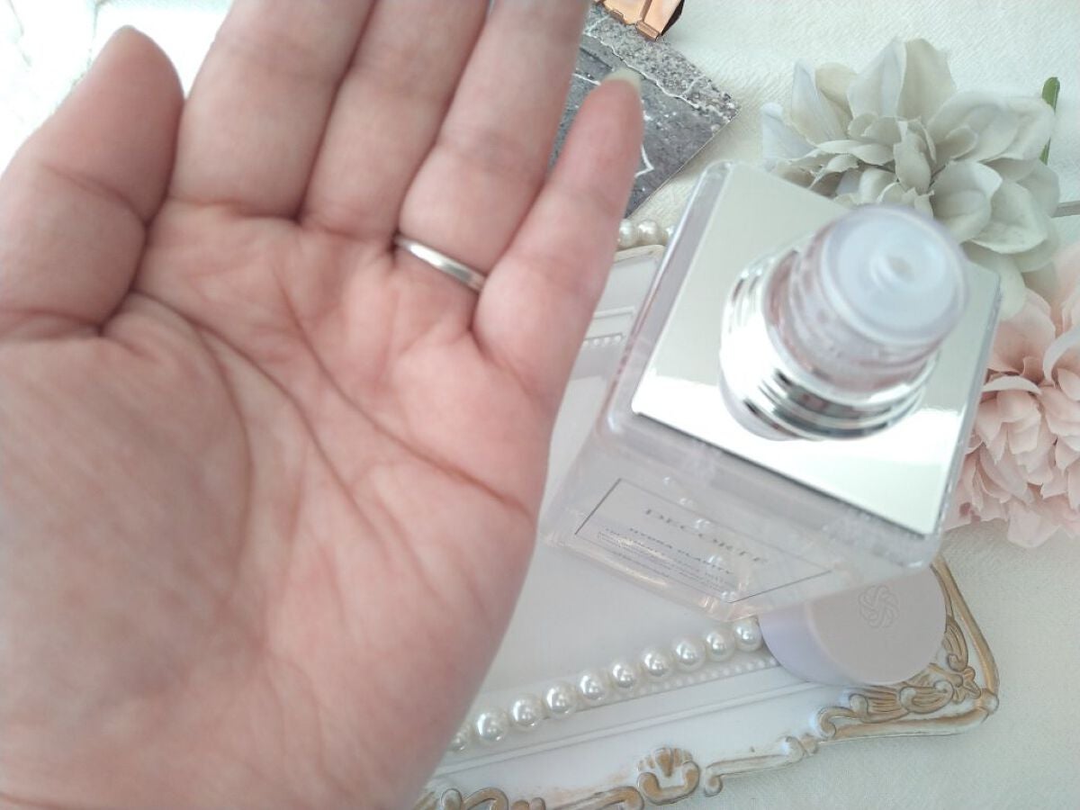 イドラクラリティ 薬用 トリートメント エッセンス ウォーター/DECORTÉ/化粧水を使ったクチコミ(4枚目)