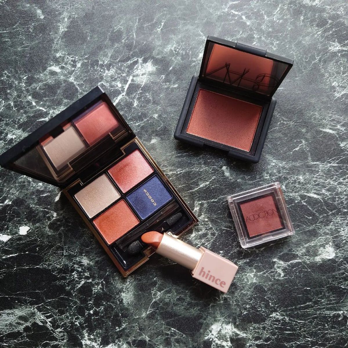 アディクション ザ アイシャドウ/ADDICTION/単色アイシャドウを使ったクチコミ（3枚目）