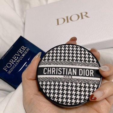 ディオールスキン フォーエヴァー グロウ クッション/Dior/クッションファンデーションを使ったクチコミ（2枚目）