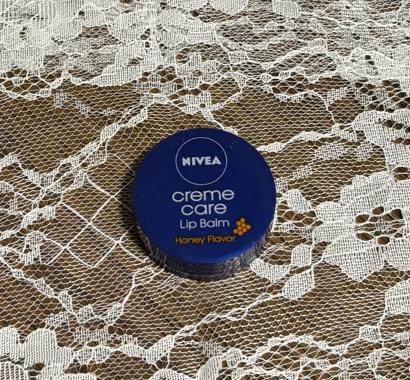 ニベア クリームケア リップバーム はちみつの香り/ニベア/リップケアを使ったクチコミ（1枚目）