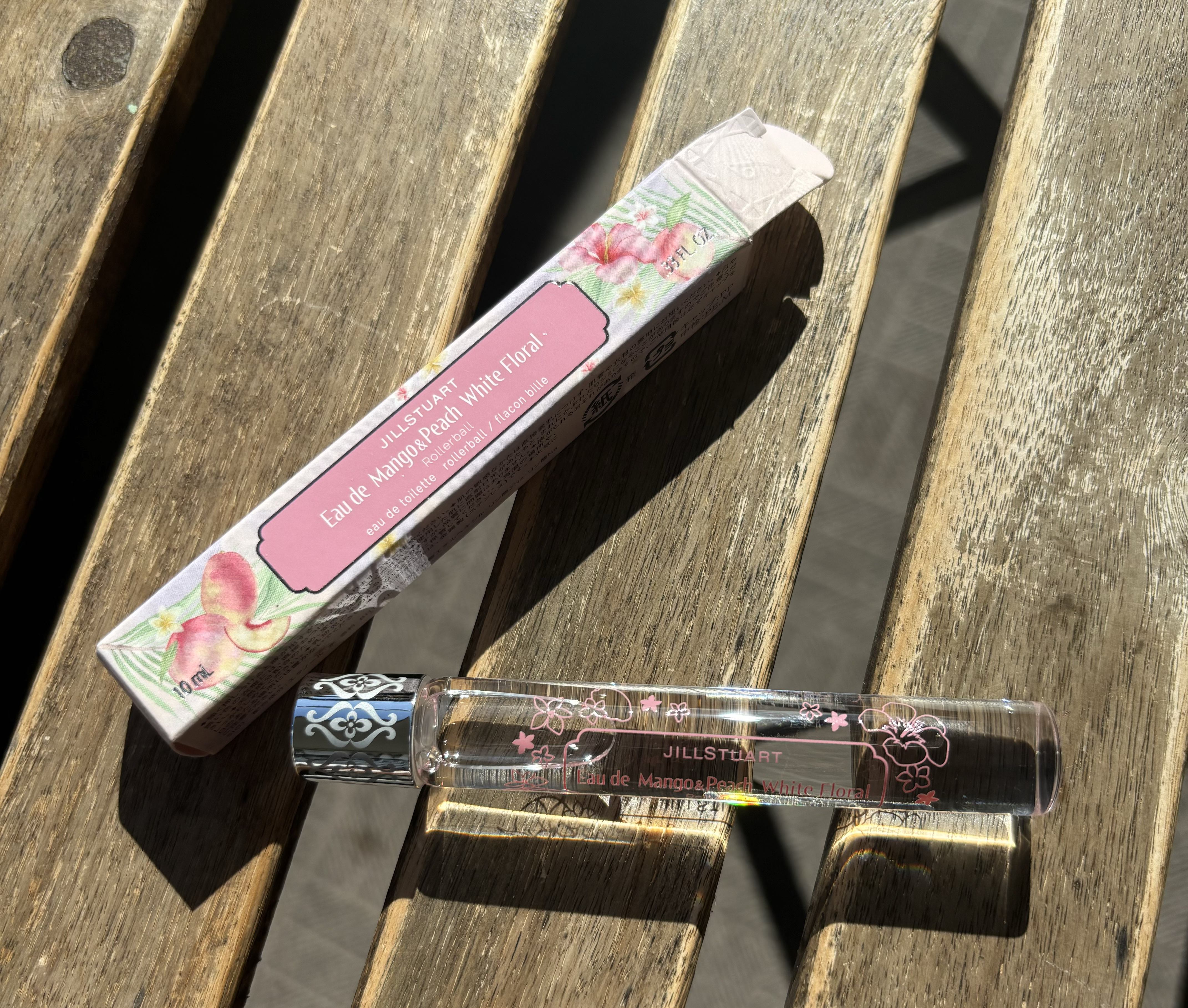 ジルスチュアート オード マンゴー&ピーチ ホワイトフローラル ローラーボール/JILL STUART/香水(レディース)を使ったクチコミ（1枚目）