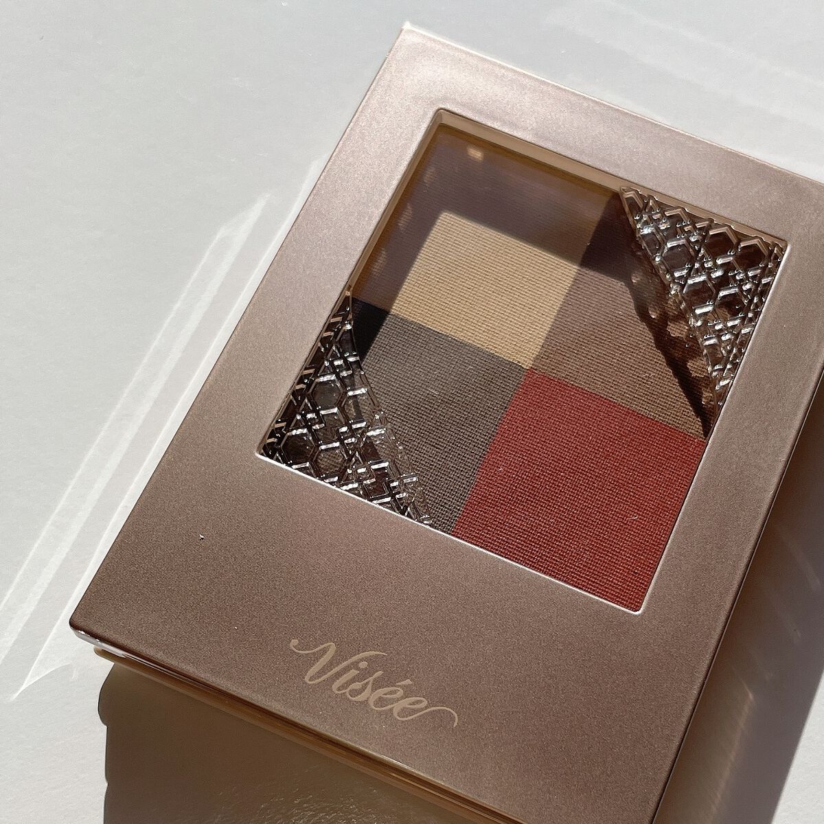 ニュアンス マット クリエイター RD-2 ハンサムレッド/Visée/アイシャドウパレットを使ったクチコミ（2枚目）