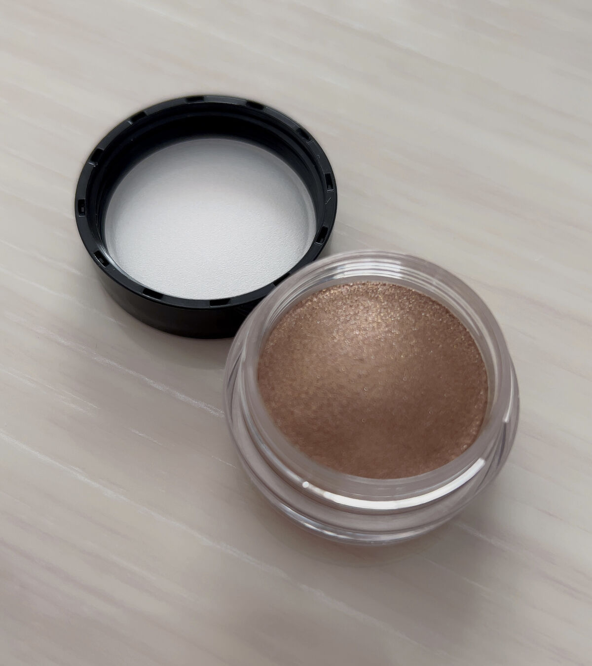 グロッシー アイヴェール/Visée/ジェル・クリームアイシャドウを使ったクチコミ（2枚目）