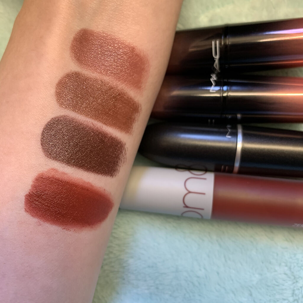 リップスティック フィルム ノアール（サテン）/M・A・C/口紅を使ったクチコミ（2枚目）