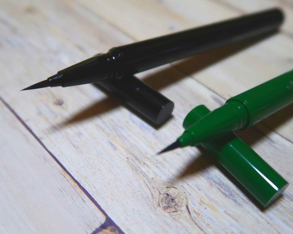 Visée カラーインパクト リキッドライナーのクチコミ「SNSでよく見かけるので気になり購入✨

たくさんの色があるので自分好みの色が見つかると思いま.....」（2枚目）