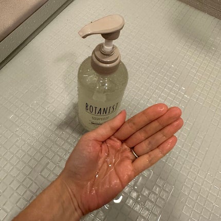 ボタニカルボディーソープ(ディープモイスト)/BOTANIST/ボディソープを使ったクチコミ(2枚目)