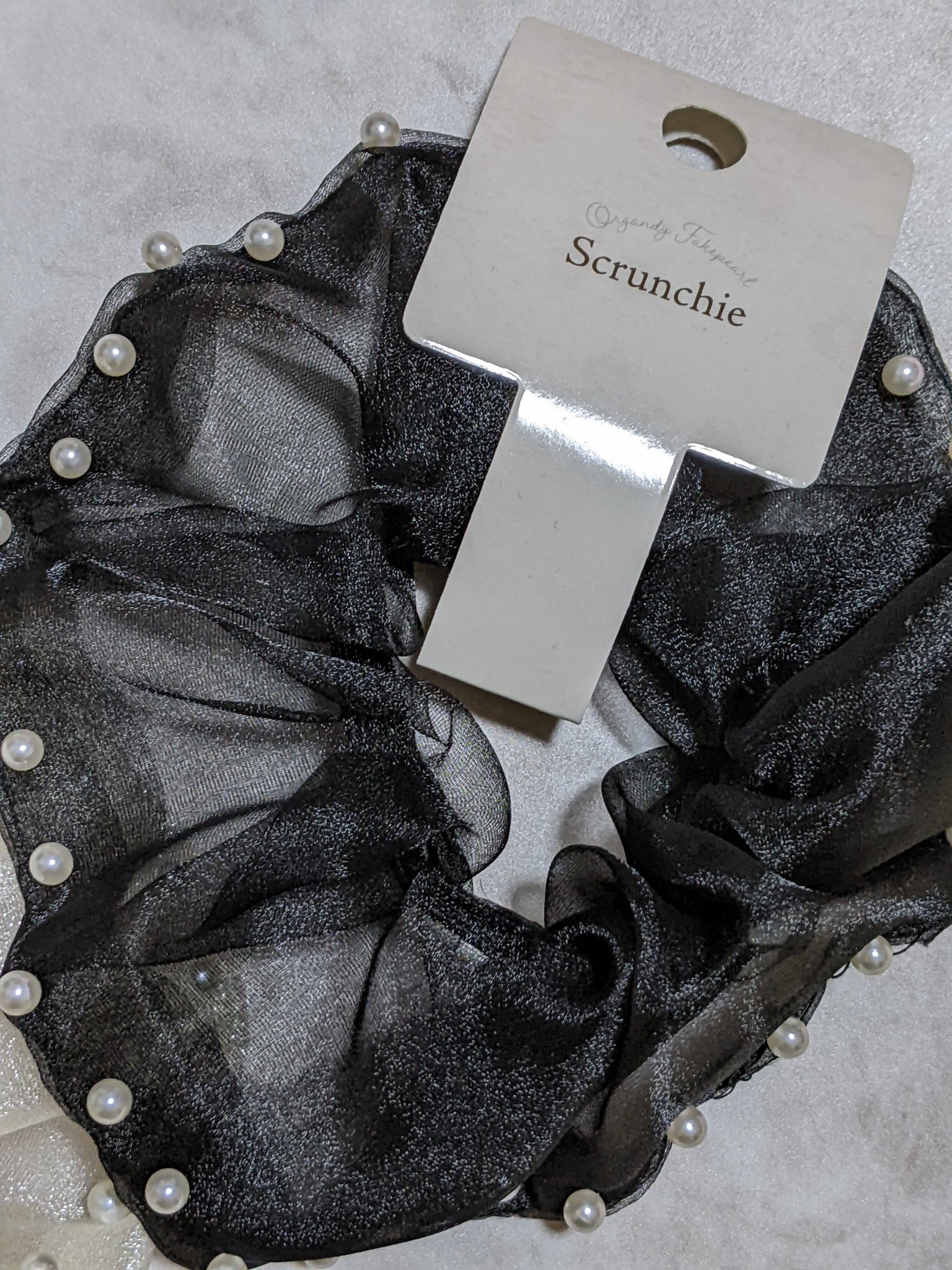 シュシュ/DAISO/ヘアアクセサリーを使ったクチコミ（2枚目）