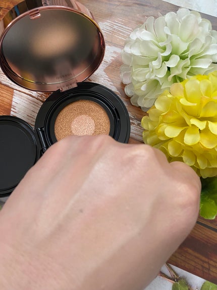 フローレス ルミエール ラディアンス パーフェクティング トーンアップ クッション/ローラ メルシエ/クッションファンデーションを使ったクチコミ(6枚目)