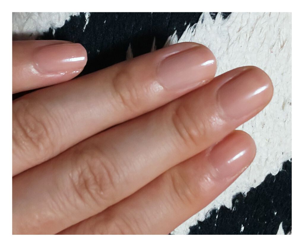 ネイルファンデーション/パラドゥ/マニキュアを使ったクチコミ（3枚目）