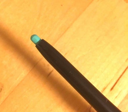 カラー ショー ライナー/MAYBELLINE NEW YORK/ペンシルアイライナーを使ったクチコミ(2枚目)