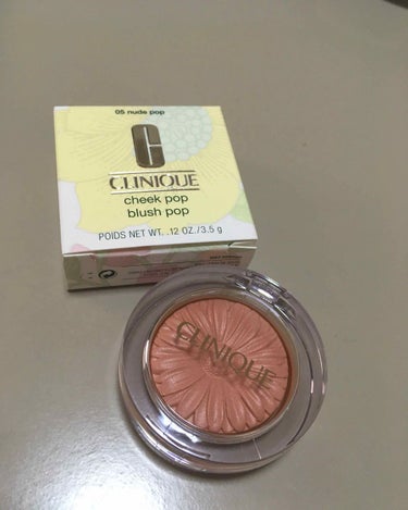 CLINIQUE
チーク ポップ
05 ヌードポップ
¥3240（税込）

2018.9.4購入

●手の甲だと色味はあまりわからんけど
発色悪いわけではなく、見たままの色が綺麗につく🌼
●ブラシでとる