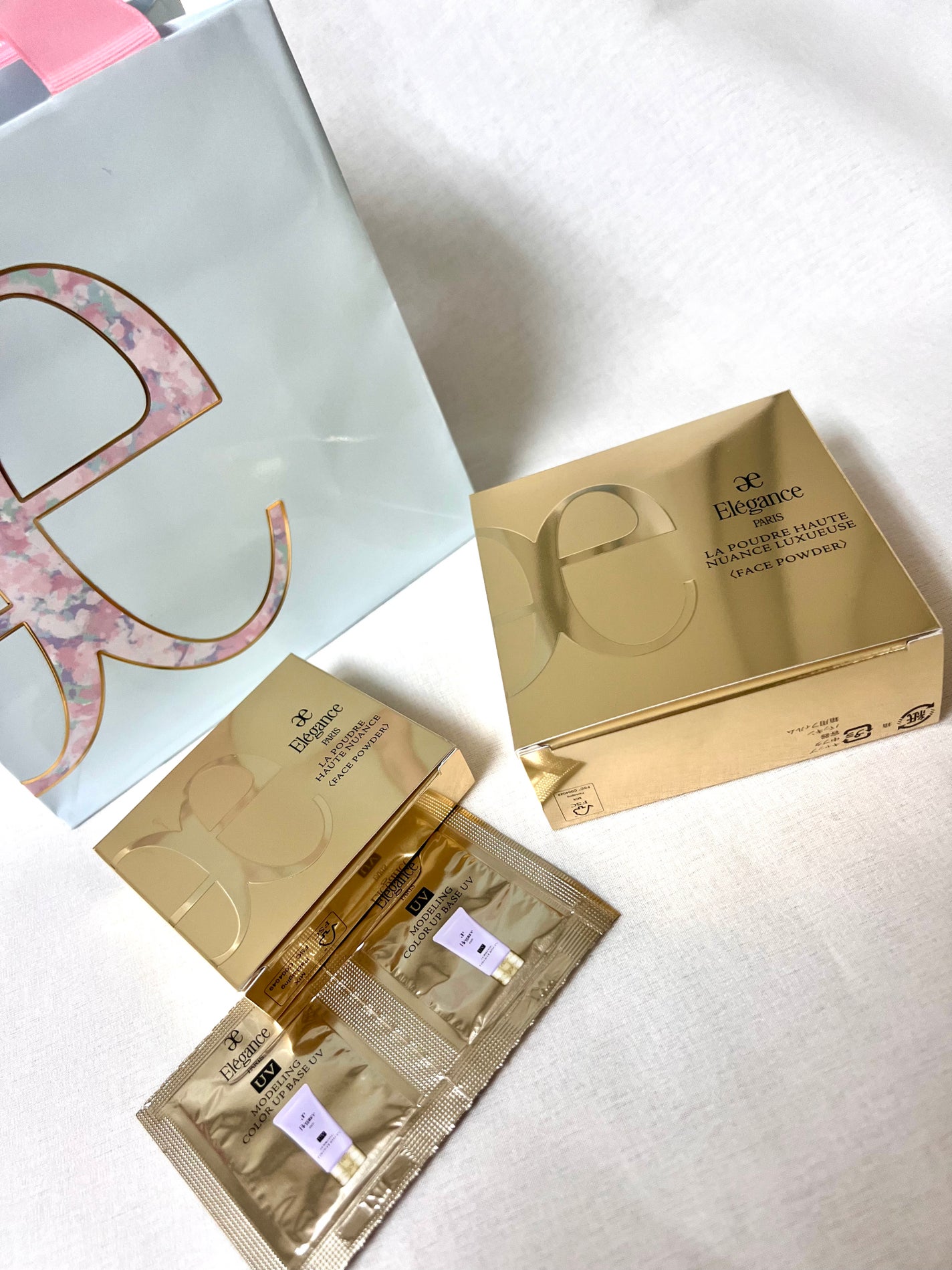 エレガンス ラ プードル オートニュアンス リクスィーズ/Elégance/プレストパウダーを使ったクチコミ(9枚目)