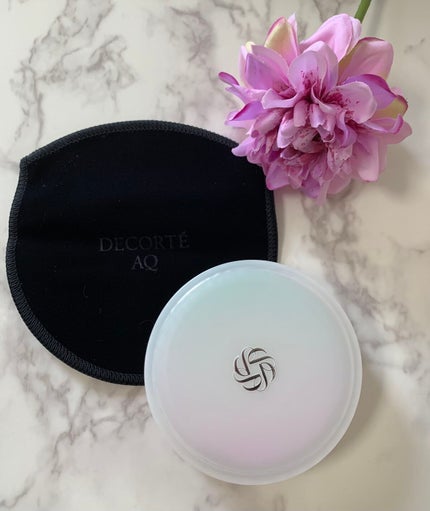 AQ オーラ リフレクター/DECORTÉ/プレストパウダーを使ったクチコミ(2枚目)