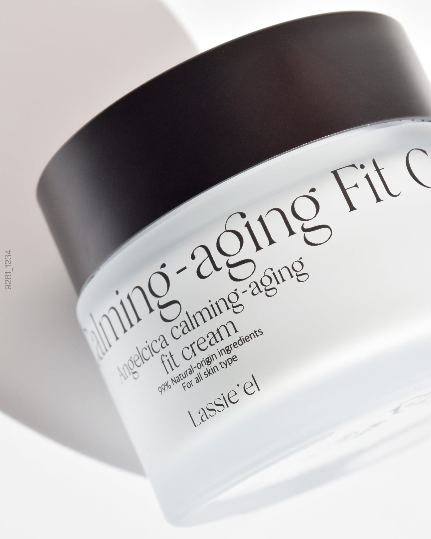 アンジェリカ·カーミングエイジングエッセンスミスト/LASSIE'EL/ミスト状化粧水を使ったクチコミ(7枚目)