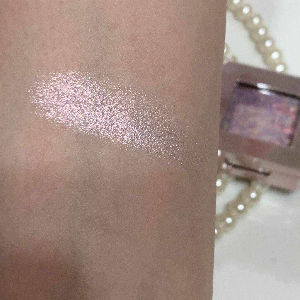 グリッタープリズム シャドウ/MISSHA/グリッターを使ったクチコミ（3枚目）