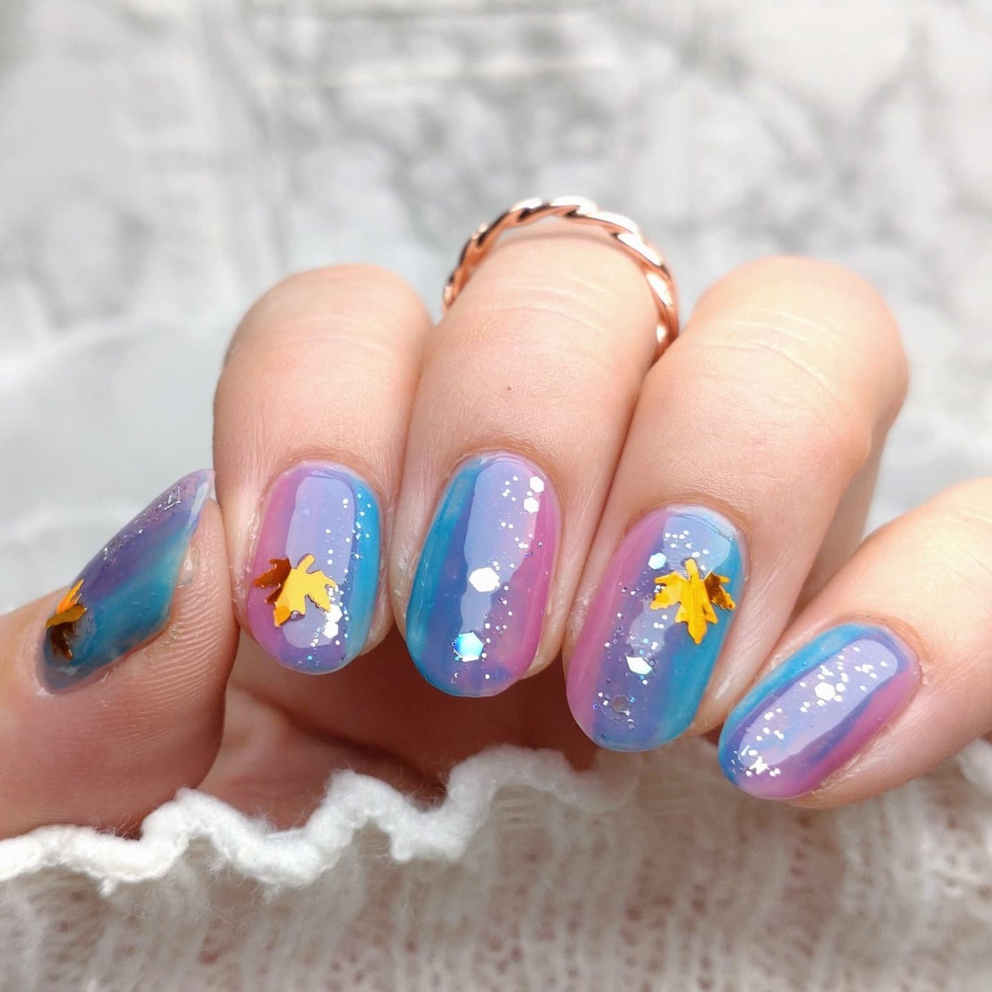 ミルクティ on LIPS 「✴✴こなつさんが9月にマーメイドネイルで投稿されてたネイルを真..」(5枚目)