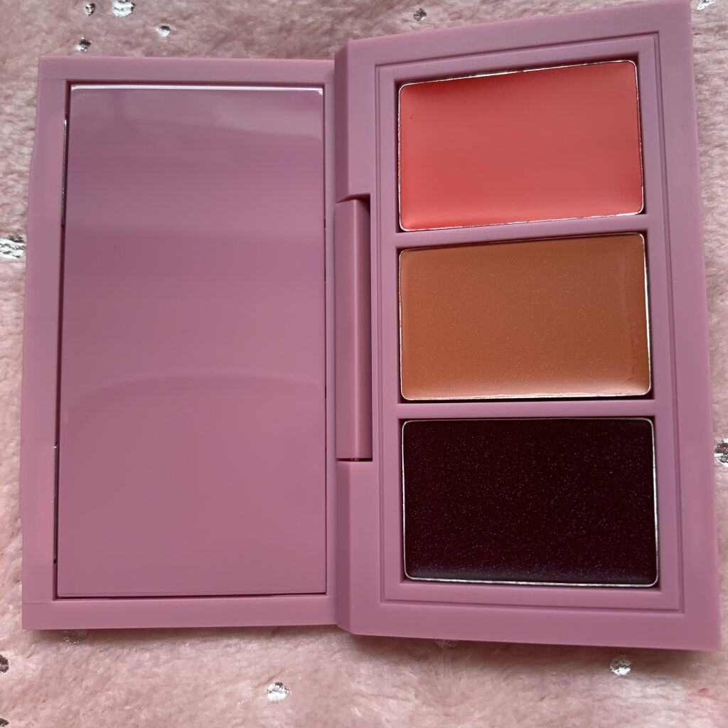 リップスティック ×3 フロム ハリス ウィズ ラブ/M・A・C/メイクアップキットを使ったクチコミ（3枚目）