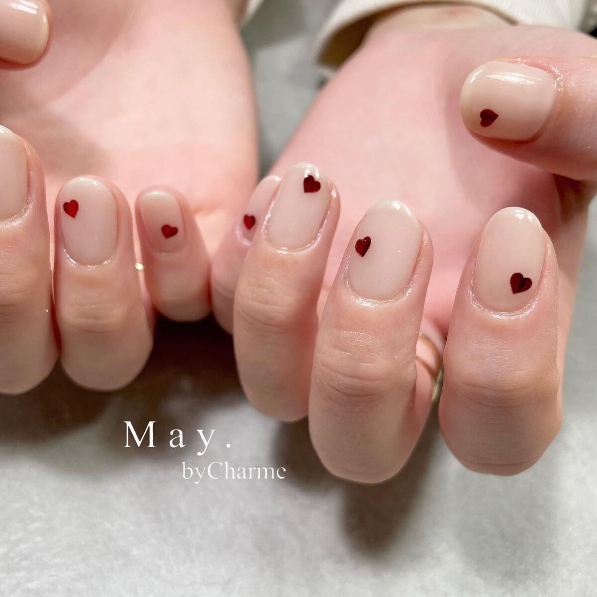 #バレンタインネイル,#ホワイトネイル,#ハートネイル,#西田辺ネイル,#天王寺ネイル,#ハートホロネイル,#シンプルネイルのネイルデザイン